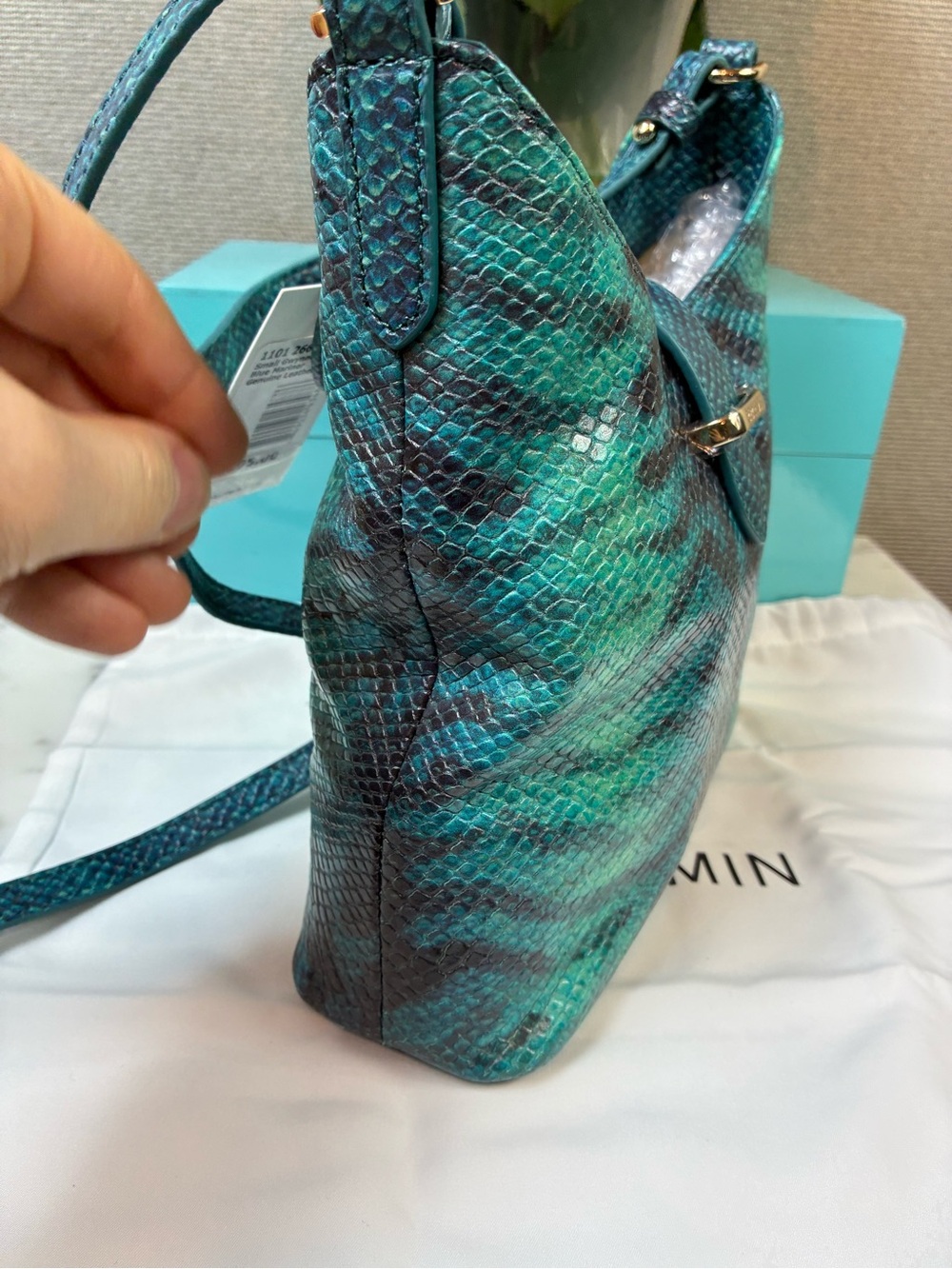 Brahmin Blue Mariner Small Gwynne Crossbody Bag - NWT & Dustbag 🔥 RARE Design - Picture 4 of 11